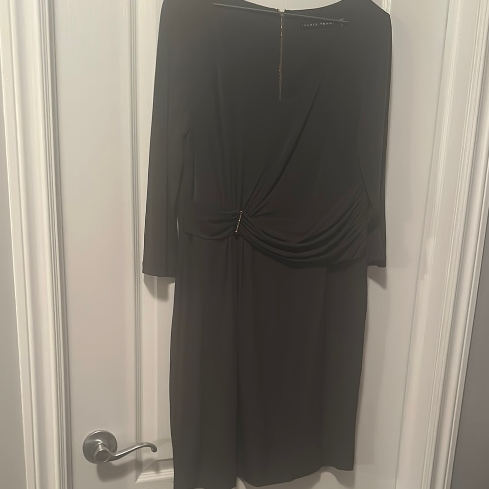 Ivanka Trump green Sheath Dress Bateau Neck 3/4 Sleeve